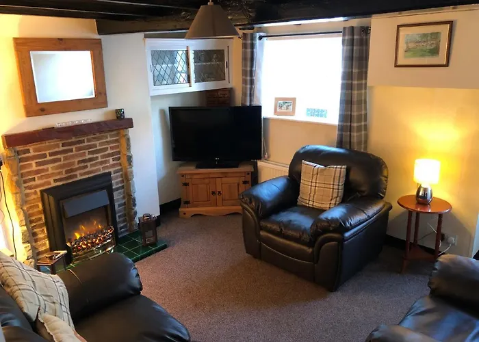 Mena Cottage, Cosy Country And Quaint.